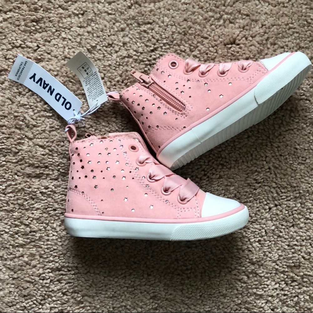 Old Navy Toddler Sz 5 Pink Faux Suede Sneakers